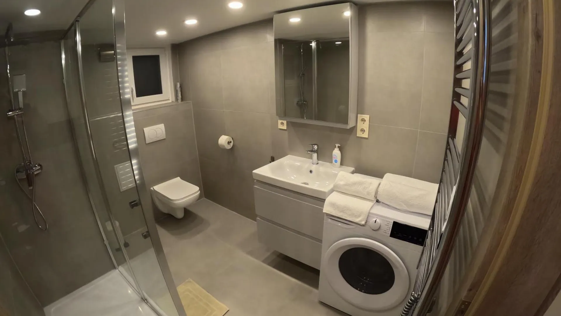 Marton'S Dessewffy Apartments 布达佩斯